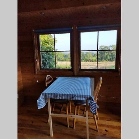Self Catering Garden Lodge Ludlow Εξωτερικό φωτογραφία